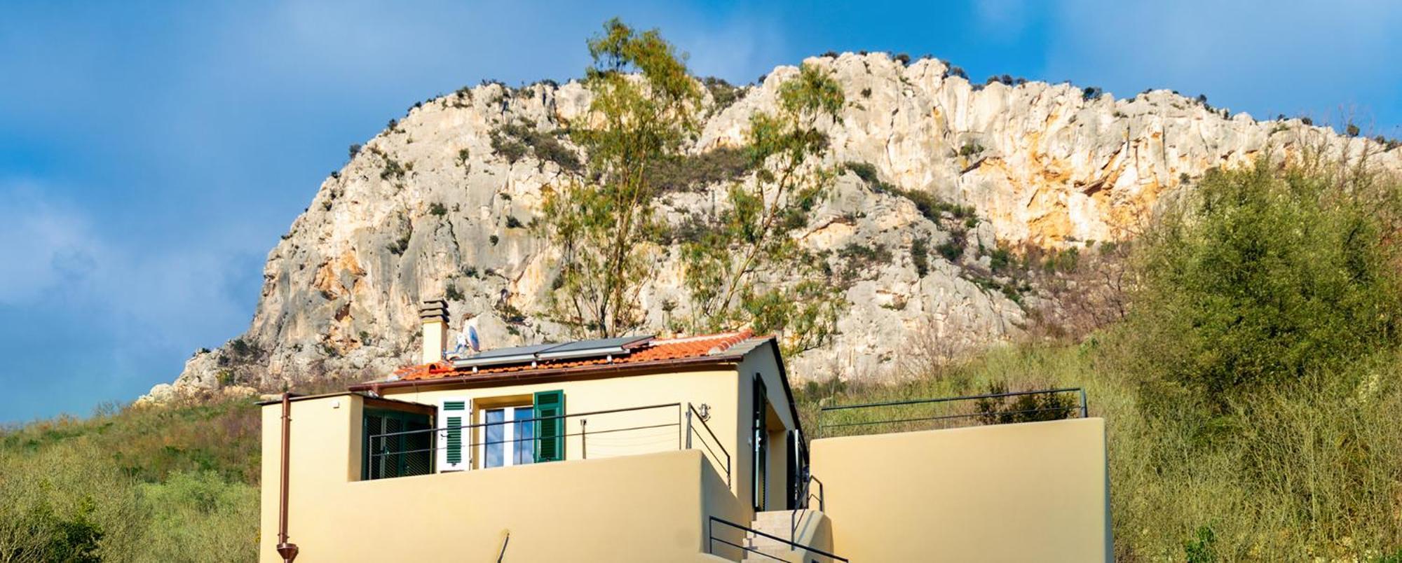 Hotel Ca Eucalipto Finale Ligure Exterior foto